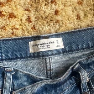 Abercrombie & Fitch crossover jeans 27